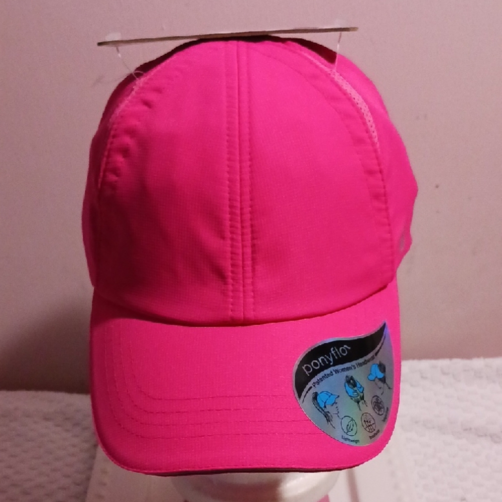 Gorgeous! Ponyflo ⚜️ Vibrant Pink 🌺Athletic Sport Cap ⚜️🌺⚜️